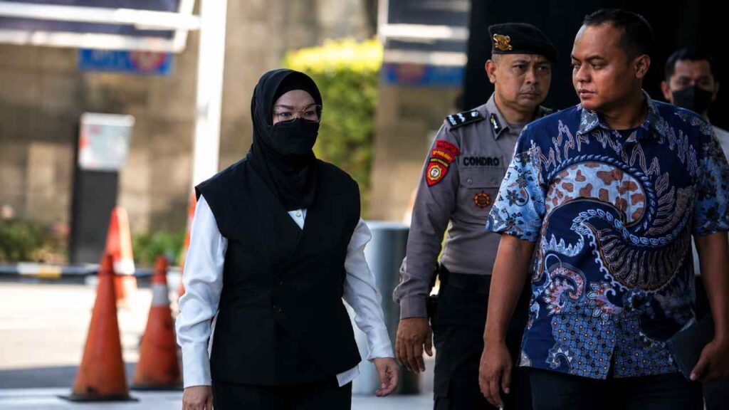 Bupati Sukoharjo Etik Suryani Jadi Tersangka Dugaan Pemerasan oleh KPK