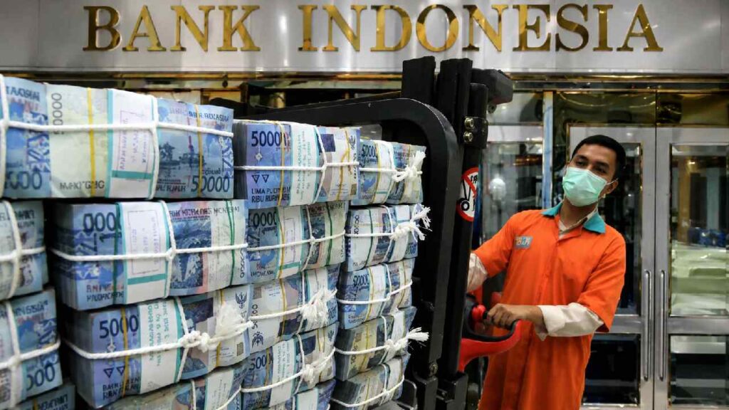 Pengunduran Diri Gubernur BI Picu Kekhawatiran Pasar Keuangan Indonesia