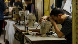 Rupiah Stabil, Mengapa Industri dan UMKM Justru Semakin Tertekan Sekarang Ini